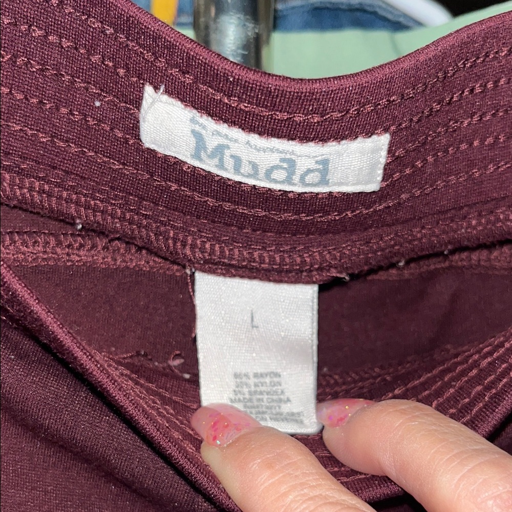 Mudd Deep Red Leggings - Picture 2 of 5